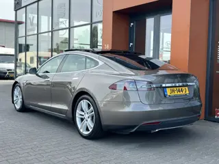 Foto 14 van Tesla Model S 70D |SC01 - FREE SUPERCHARGEN|SOH 91% |Panoramadak|Leder