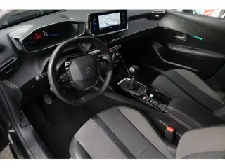 Foto 18 van Peugeot 208 1.2 PureTech Allure Pack | 1jr Bovag garantie | Navi | Camera | Cruise | ECC