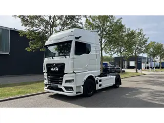 Foto 11 van MAN TGX 18.520 4x2 LL SA ACC Apple Carplay 2x Tank Koelkast Optiview Parelmoer Standairco