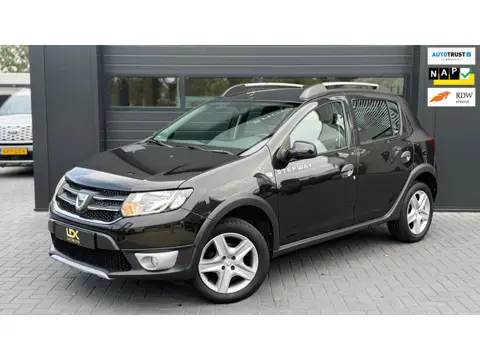 Dacia Sandero 0.9 TCe Stepway Lauréate|Cruise|Navi|Bluethoot|PDC