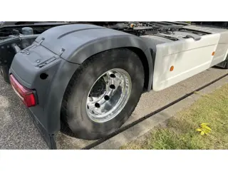 Foto 13 van MAN TGX 18.520 LL SA 390 WB Alcoa ACC Apple Carplay 2x Tank Koelkast Standairco