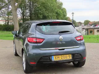 Foto 20 van Renault Clio 0.9 TCe Limited *1e EIG *Keyless *Navi *Cruise
