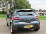 Foto 30 van Renault Clio 0.9 TCe Limited *1e EIG *Keyless *Navi *Cruise