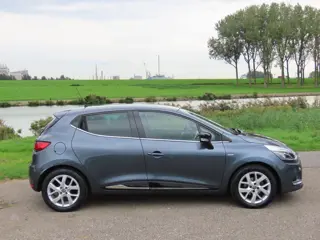 Foto 18 van Renault Clio 0.9 TCe Limited *1e EIG *Keyless *Navi *Cruise