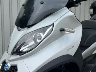 Foto 15 van Piaggio Scooter 300 LT MP3 Yourban|Autorijbewijs|ABS|