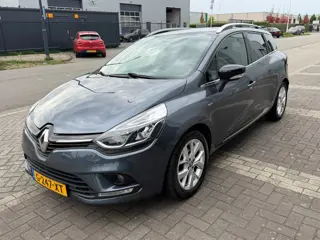 Foto 14 van Renault Clio Estate 0.9 TCe Limited Navigatie, Airco cruise-control,
