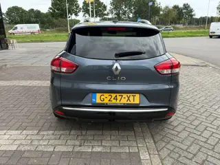 Foto 18 van Renault Clio Estate 0.9 TCe Limited Navigatie, Airco cruise-control,