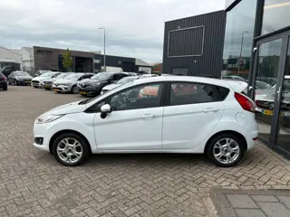 Foto 16 van Ford Fiesta 1.0 Style Ultimate