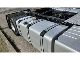 Foto 15 van MAN TGX 18.510 BL SA 390 WB ACC Apple Carplay 2x Tank Koelkast Standairco