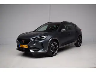 Cupra Formentor 1.4 e-Hybrid VZ Performance 180KW 245PK PHEV MAT-GRIJS / CARPLAY / SFEERVERLICHTING 