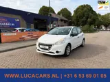 Foto 22 van Peugeot 208 1.2 VTi Access AIRCO TREKHAAK NIEUWE APK!