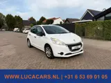 Foto 21 van Peugeot 208 1.2 VTi Access AIRCO TREKHAAK NIEUWE APK!