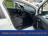 Foto 25 van Peugeot 208 1.2 VTi Access AIRCO TREKHAAK NIEUWE APK!