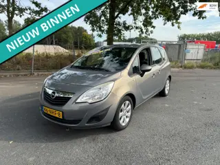 Opel Meriva 1.4 Turbo Edition NETTE AUTO RIJDT EN SCHAKELT GOED