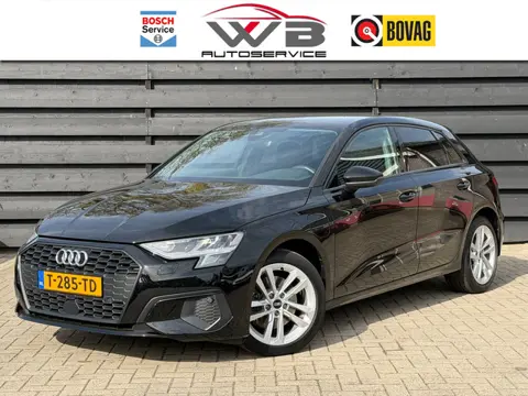 Audi A3 Sportback 40 TFSI e Carplay I LED I Parkeers I Climate