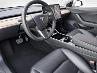 Foto 19 van Tesla Model 3 Standard RWD Plus 60 kWh Autopilot Airco Leder Panoramadak PDC VA Camera 19" Sport Whe