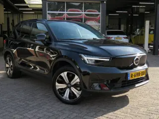 Foto 16 van VOLVO XC40 RECHARGE CORE 70 KWH / soh 92% / Trekhaak / Camera / BOVAG garantie