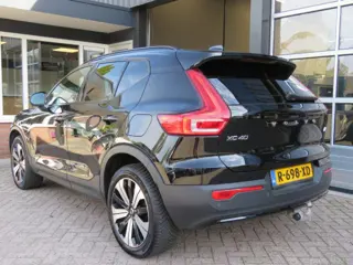 Foto 19 van VOLVO XC40 RECHARGE CORE 70 KWH / soh 92% / Trekhaak / Camera / BOVAG garantie