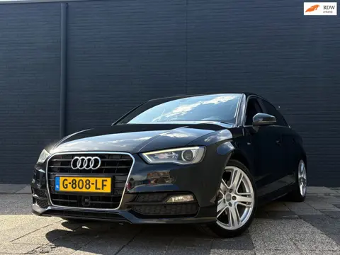 Audi A3 Limousine 1.4 TFSI | 3x S-Line | Automaat | Pano | Navi
