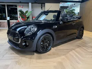 Foto 19 van MINI Cabrio 1.5 Cooper Salt AUTOMAAT | (bj 2020)