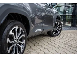 Foto 13 van Toyota Yaris Cross 1.5 Hybrid , Adaptive cruise, Achteruitrijcamera, Stoel/stuurverwarming,
