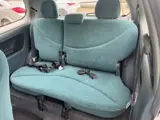 Foto 23 van Toyota Yaris 1.0-16V VVT-i Sol/Semi-Automaat!77DKM!Nap/APK!