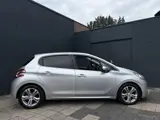 Foto 25 van Peugeot 208 1.4 VTi Griffe | Climate | Leder
