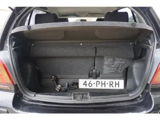 Foto 18 van Toyota Yaris 1.5 VVT-i T-Sport