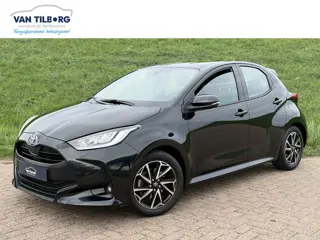 Toyota Yaris 1.5 Hybrid TeamNL !!! Gereserveerd !!! Orig. NL Auto | NAP | Dealeronderhouden | Apple 