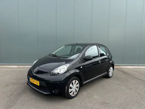 Toyota Aygo 1.0 VVT-i Now AIRCO | NAP ! (bj 2013)
