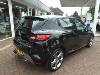 Foto 12 van Renault Clio 1.2 GT Automaat, Airco, Sport uitlaat, RS Pakket,