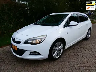 Opel Astra Sports Tourer 1.4 Turbo Sport Clima Navi KIJK FOTO'S EXPORT ?