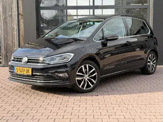 Volkswagen Golf Sportsvan 1.5 TSI ACT Highline | Automaat | LED | Trekhaak | ACC | Navi | Stoelverwa