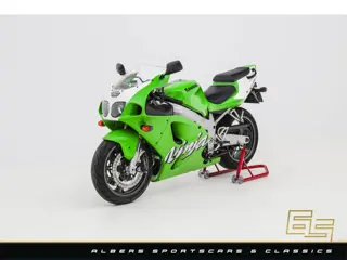 Kawasaki Ninja ZX-7R ZX750P3 - All original - Unmodified - '98 model - Lime Green / Pearl Alpine Whi