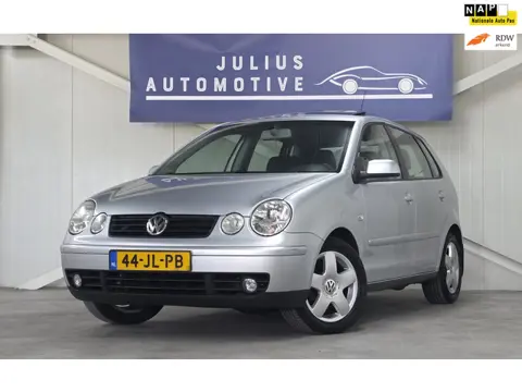 Volkswagen Polo 1.4-16V Highline Schuifdak Clima Trekhaak Nieuwe APK Garantie!