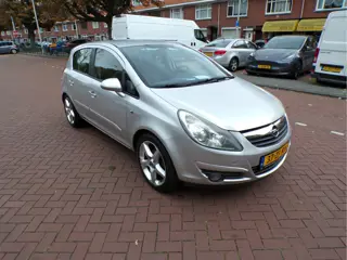Foto 13 van Opel Corsa 1.4-16V Business Sport (bj 2008)