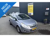 Foto 21 van Opel Corsa 1.4-16V Enjoy