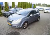 Foto 30 van Opel Corsa 1.4-16V Enjoy