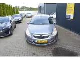 Foto 29 van Opel Corsa 1.4-16V Enjoy