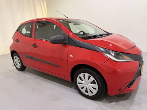 Toyota Aygo 1.0 VVT-i X-Fun 5 Drs Airco NAP (bj 2017)