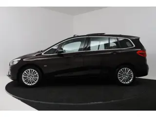 Foto 20 van BMW 2 Serie Gran Tourer 218i Centennial High Executive 7p (TREKHAAK, STOELVERWARMING, ELEKTR STOELEN