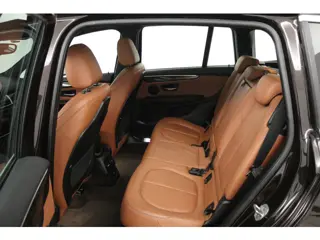 Foto 16 van BMW 2 Serie Gran Tourer 218i Centennial High Executive 7p (TREKHAAK, STOELVERWARMING, ELEKTR STOELEN