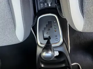 Foto 14 van Toyota Yaris 1.5 Hybrid Dynamic (bj 2020, automaat)