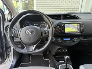Foto 12 van Toyota Yaris 1.5 Hybrid Dynamic (bj 2020, automaat)