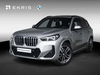 BMW X1 sDrive20i | M Sportpakket | Travel Pack | Verwarmd Stuurwiel | Comfort Access | 	Achteruitrij