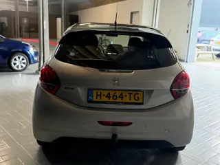 Foto 18 van Peugeot 208 1.6 BlueHDi Blue Lease Apple CarPlay | Navi | Cruise | PDC | DAB
