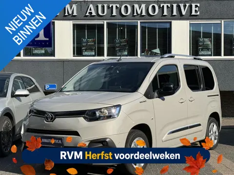 Toyota PROACE CITY Verso Toyota Proace City L1 Electric Team D SOH: 100% | VAN: 29.900,- VOOR: 26.87