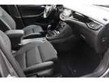Foto 22 van Opel Astra Sports Tourer 1.2 96kw Elegance org.NL camera comfort-stoelen
