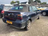 Foto 28 van Volkswagen Golf Cabriolet 1.8 Trendline Bj 1998 lees omschrijving