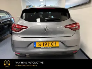 Foto 13 van Renault Clio 1.0 TCe 90 Evolution |parkeer sensoren | Navi | Cruise|Climate |Full option| NAP|